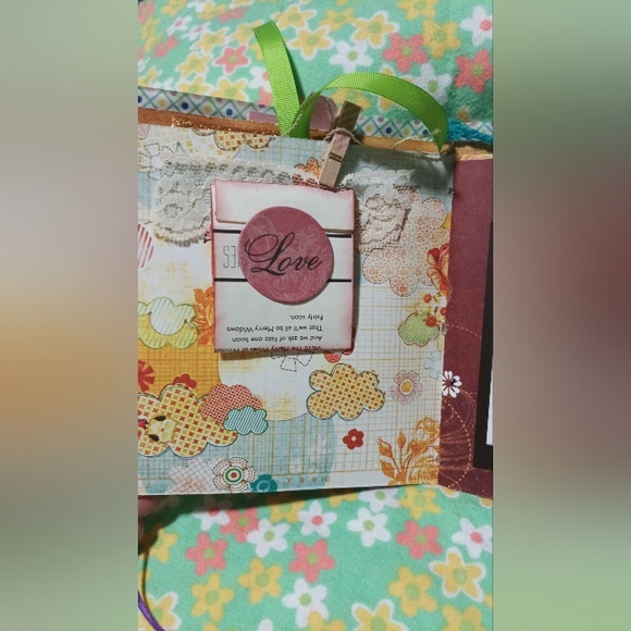 Colorful Patterned Scrapbook - Picture 7 of 9